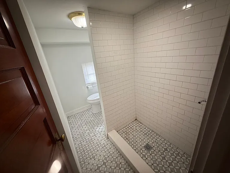 502 Church St #2 — Photo 8