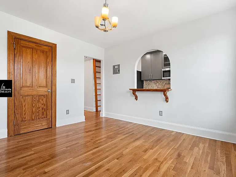126 Bainbridge St #4 — Photo 7