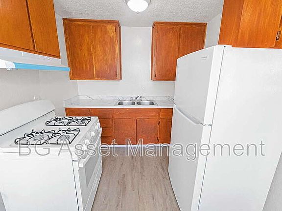 3rd image of 412 San Marco St APT D
