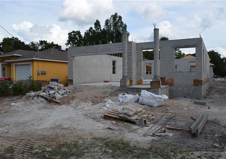 2nd image of 8336 Patsy St