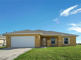 1118 NE 9th Ter, Cape Coral, FL 33909