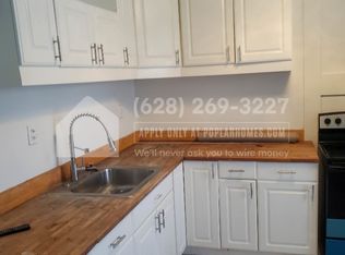 105 Clear Lake Rd APT A, Highlands, TX 77562