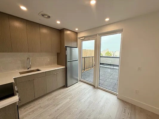 Rented by MADEHOME | media 4