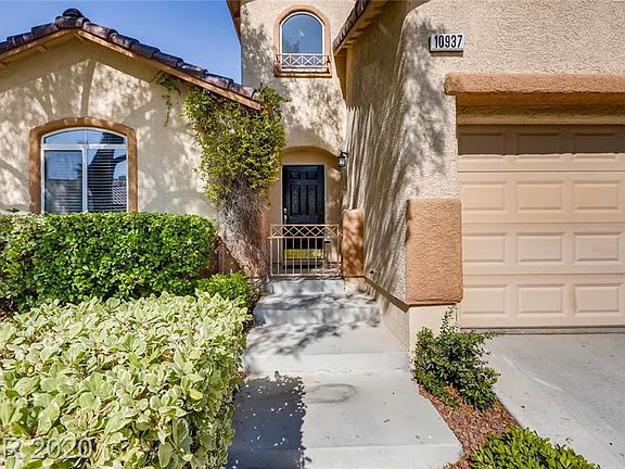 4th image of 10937 Bandol Pl