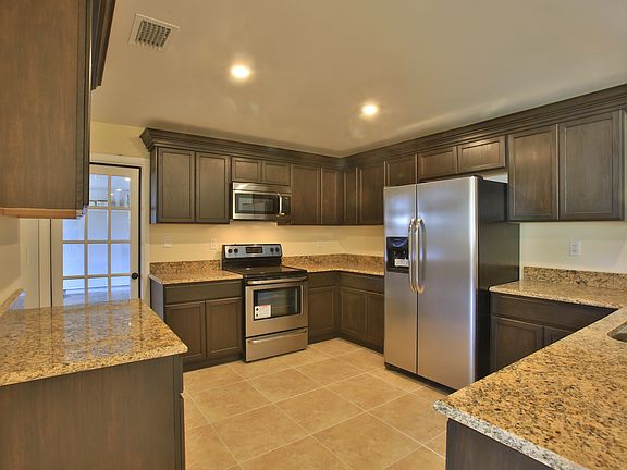 New Appliances&Granite