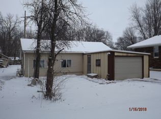 1111 Hilltop Dr, Rock Falls, IL 61071