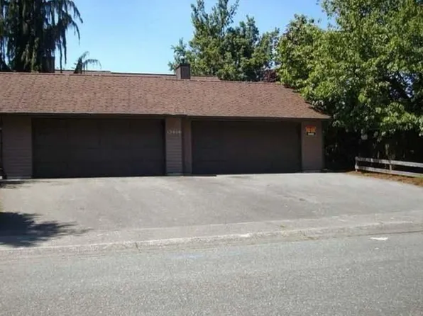 15616 34th Pl W #1, Lynnwood, WA 98087