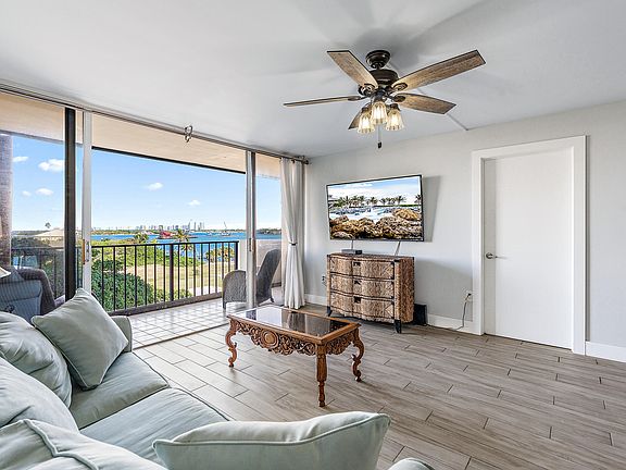 4th image of 5600 N Flagler Drive #507