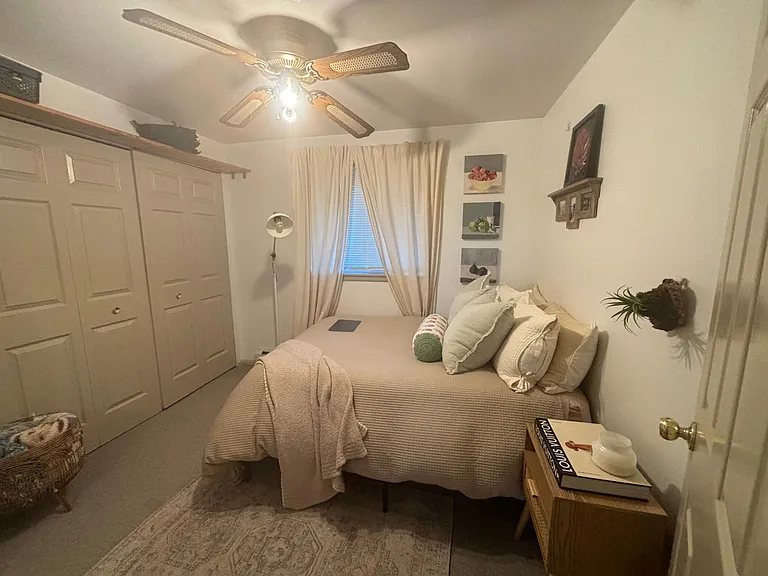 910 Portland Pl #17 — Photo 7