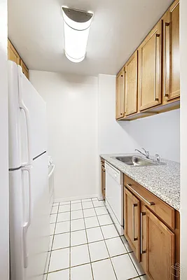 Rented by Halstead Real Estate | media 3