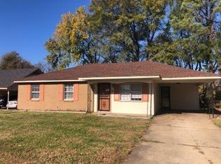 2770 Ridgeview Rd, Memphis, TN 38127