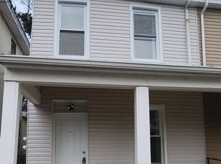 5527 Devon St, Philadelphia, PA 19138