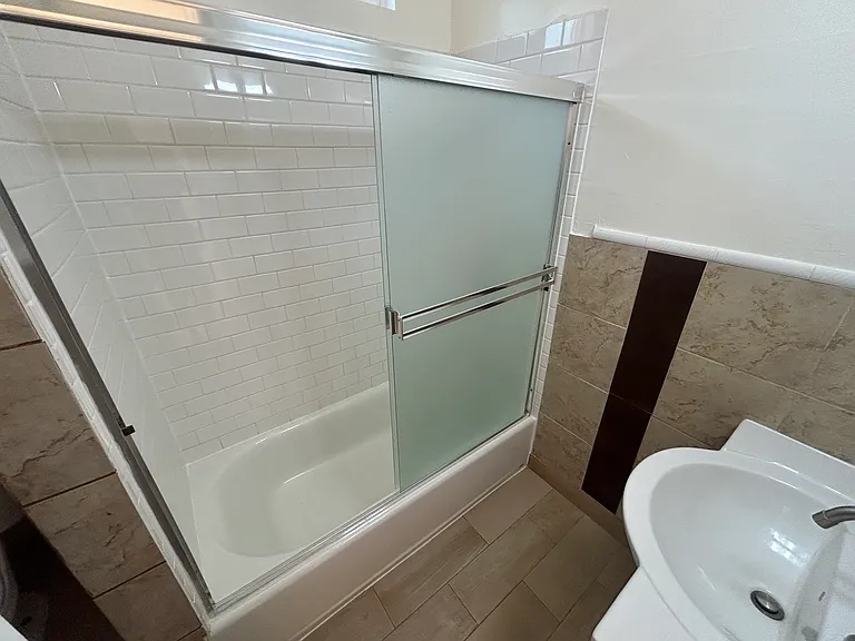 46 Martens Blvd — Photo 11