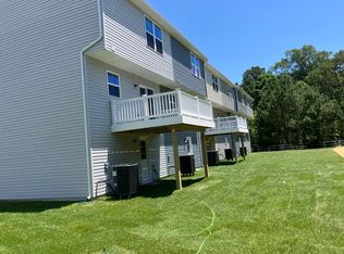 (Undisclosed Address), Cambridge, MD 21613