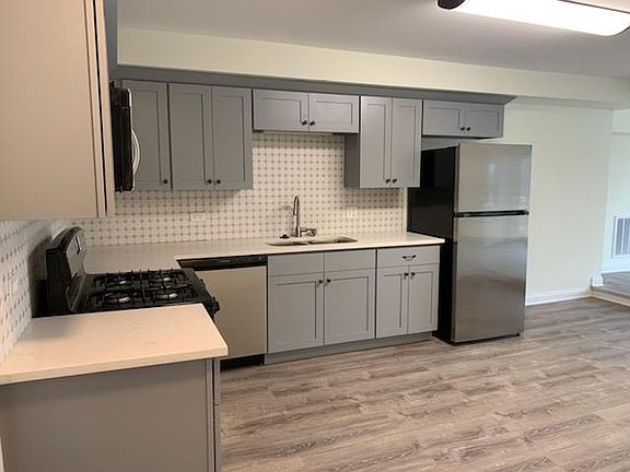 5th image of 24238 N Lakeside Dr #2B