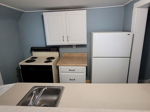 4th image of 1755 W Morris St #3