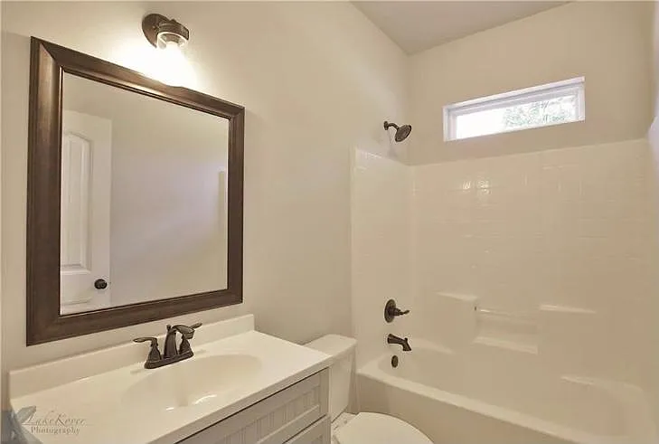 409 Private Road 1208 #B — Photo 9