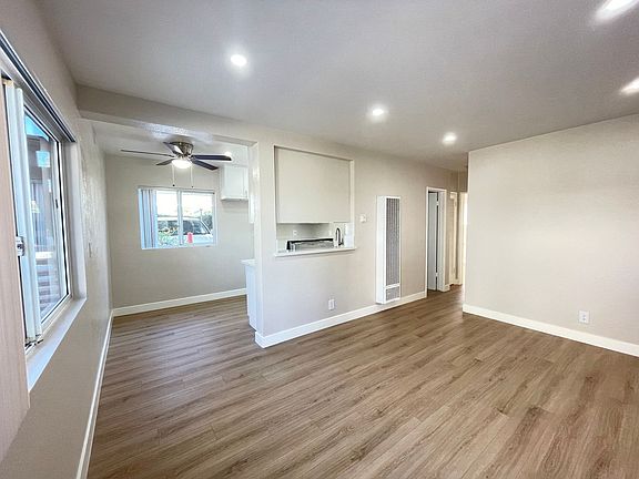 4th image of 500-565 N Citrus St #549