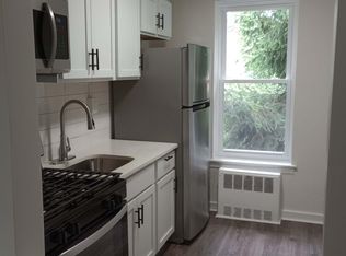 677 Park Ave #12A-2A, East Orange, NJ 07017