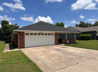 8904 Kimberly Rd, Oklahoma City, OK 73132