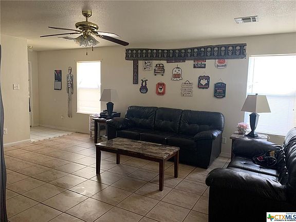 3rd image of 3204 Blackburn Dr