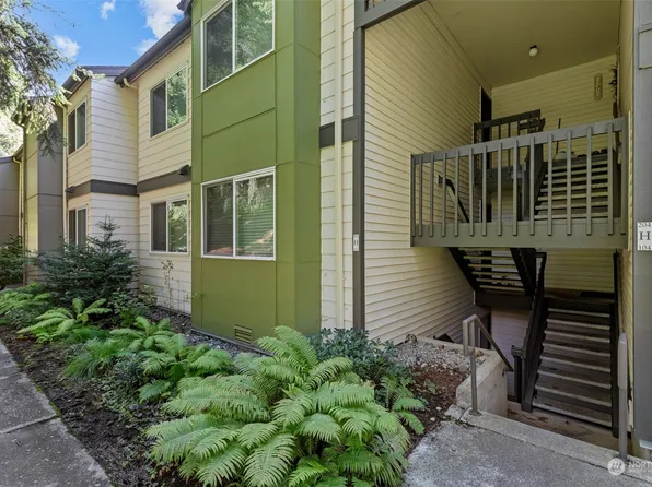 31500 33rd Place SW #H203, Federal Way, WA 98023
