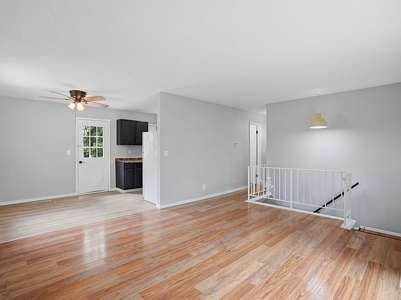 4th image of 2603 W 55th St