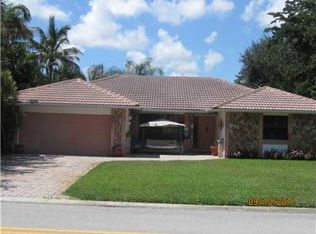 695 NW 110th Ave, Coral Springs, FL 33071