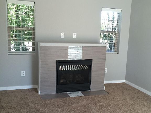 4th image of 10144 E 29th Dr
