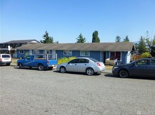 110 Stanford Dr NE #A-D, Mount Vernon, WA 98273