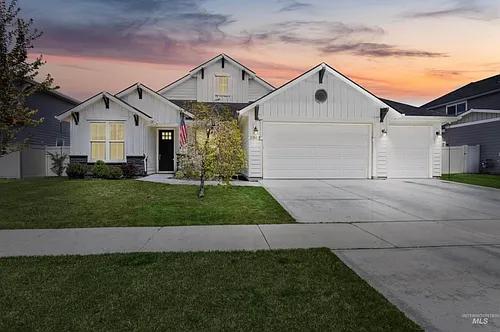 5962 W Milano Dr Photo 1