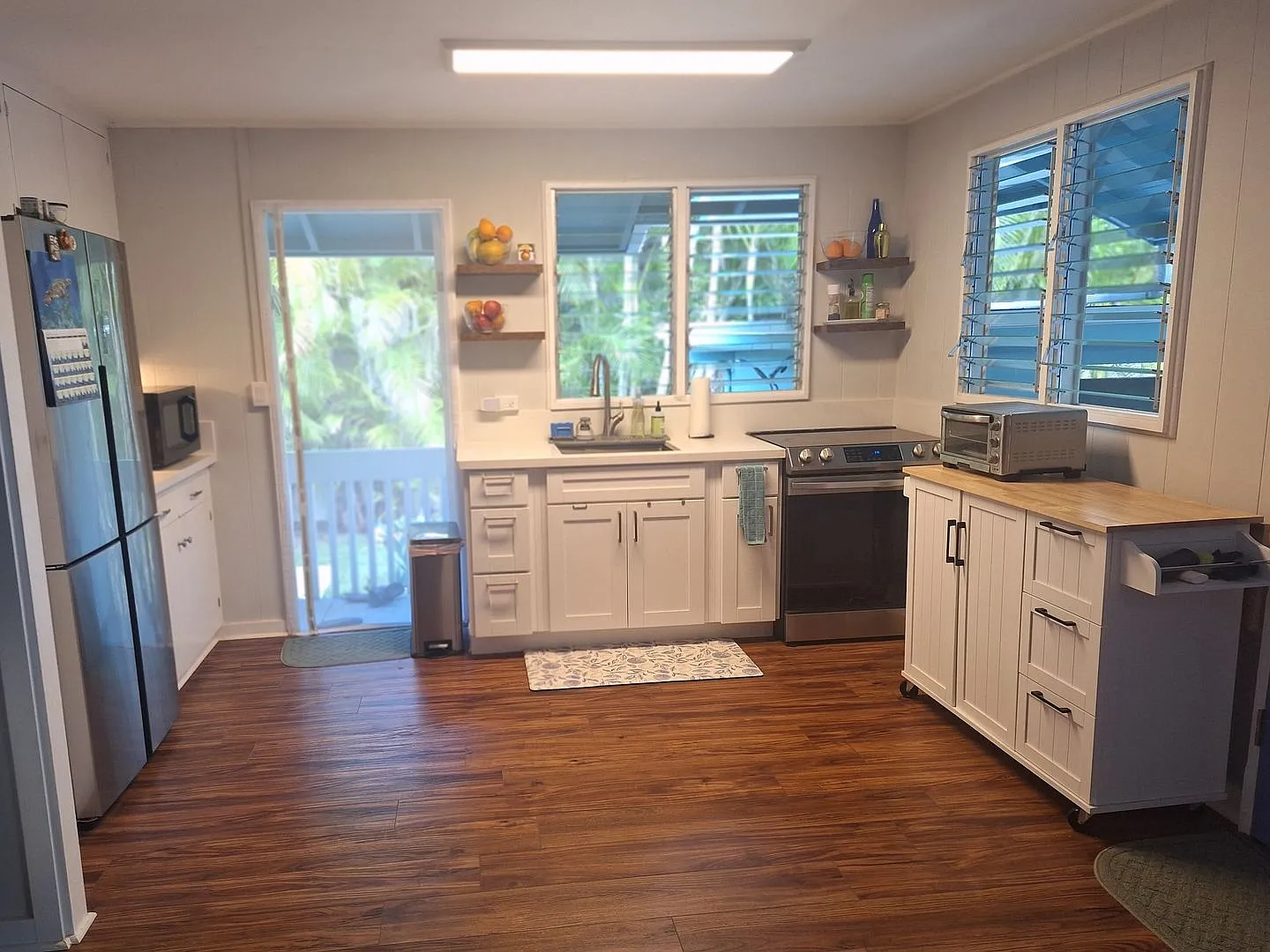 Six month rental - Kailua - Available November 1st — Photo 1