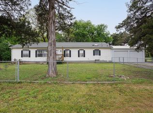 5198 County Road 6000, Cherryvale, KS 67335