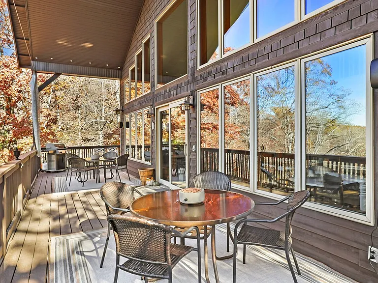 10019 Kindred Hollow Rd #ID1221865P — Photo 30
