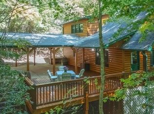 450 Hiawatha Trl, Blue Ridge, GA 30513
