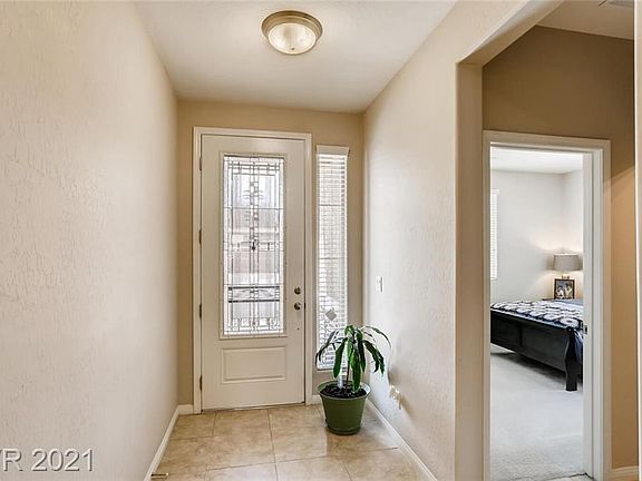 4th image of 7126 Flora Lam St