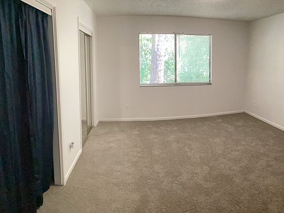 5th image of 4208 Windergate Dr