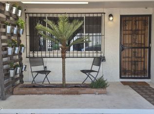 8916 E Palms Park Dr, Tucson, AZ 85715