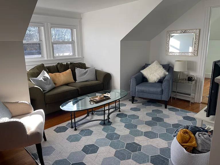 6 Richmond St #B — Photo 3