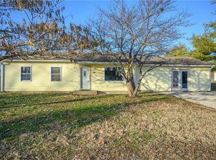 504 Memorial Dr, Edinburgh, IN 46124