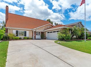 23672 Cavanaugh Rd, Lake Forest, CA 92630