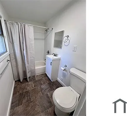 419 E Ash St — Photo 15