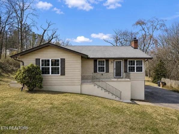 2701 Amelia Rd, Knoxville, TN 37917