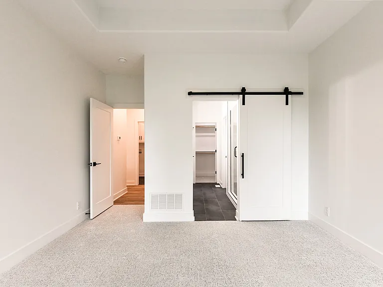 12605 Glenn St — Photo 21