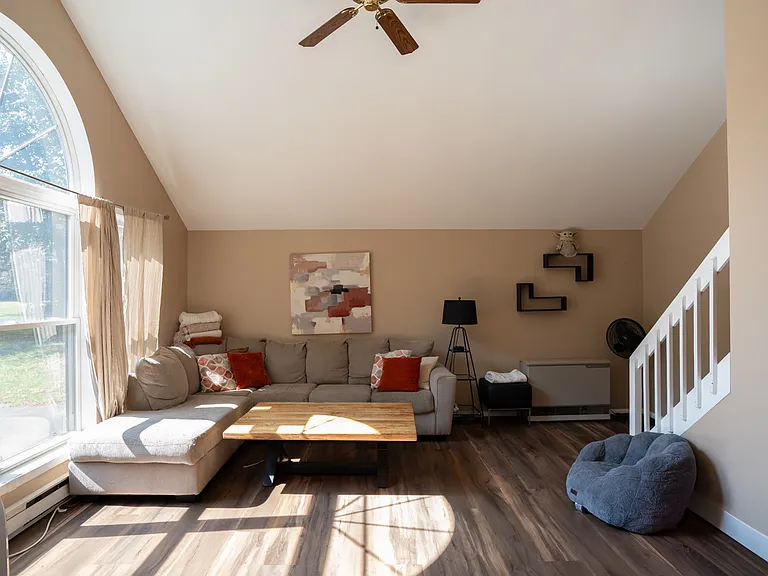 64 Meadow Rue Pl — Photo 4