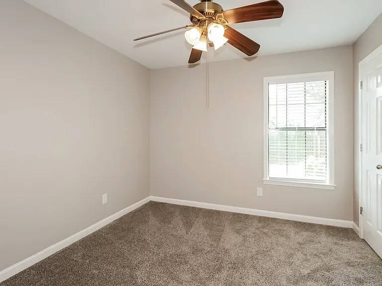 7481 Gingerhill Ln — Photo 11