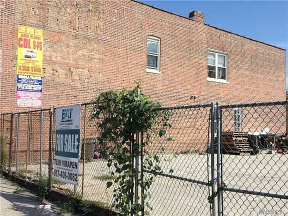 2nd image of 17142 Liberty Ave