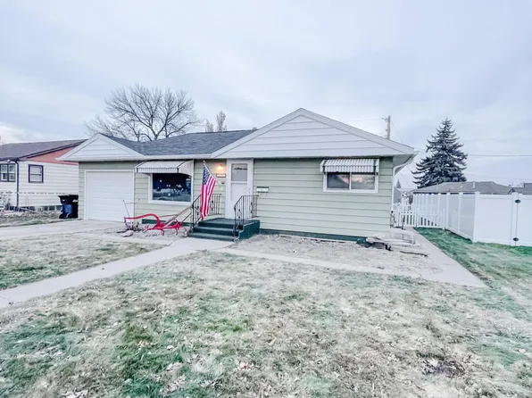 1108 5th Ave W, Williston, ND 58801