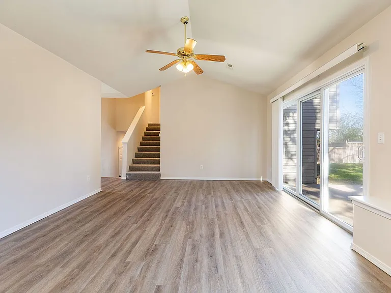153 Sapling Dr — Photo 8