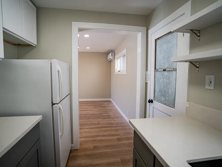 4155 Elm Ave — Photo 5